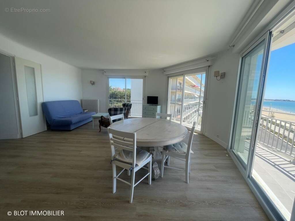 Appartement 67 m² à La Baule-Escoublac  - photo 2