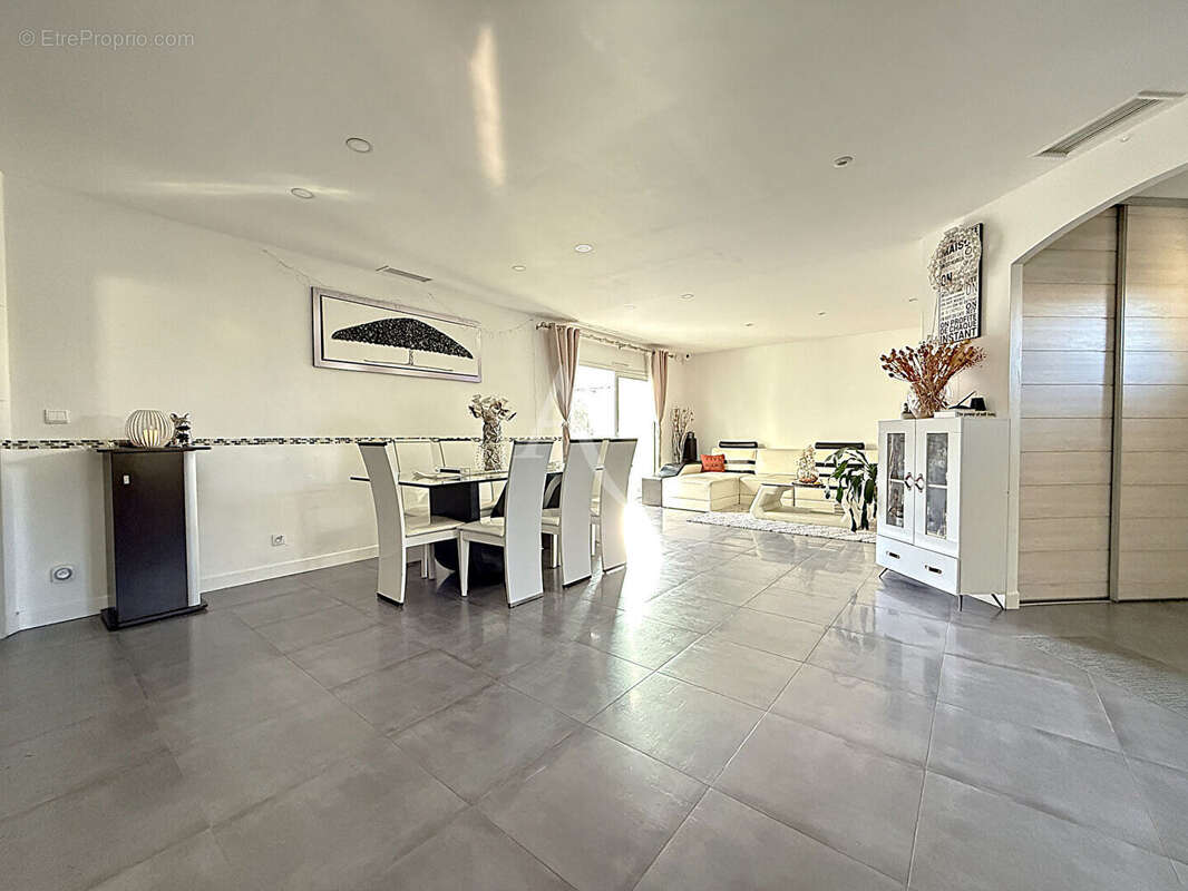 Maison à PUILBOREAU