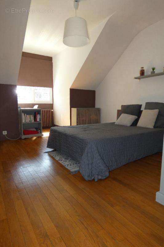 Belle maison 5 chambres - parfait état - proche commerces et écoles à pied - photo 13