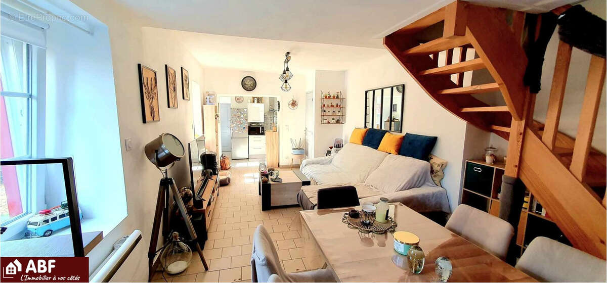 Appartement à OUVILLE-LA-RIVIERE