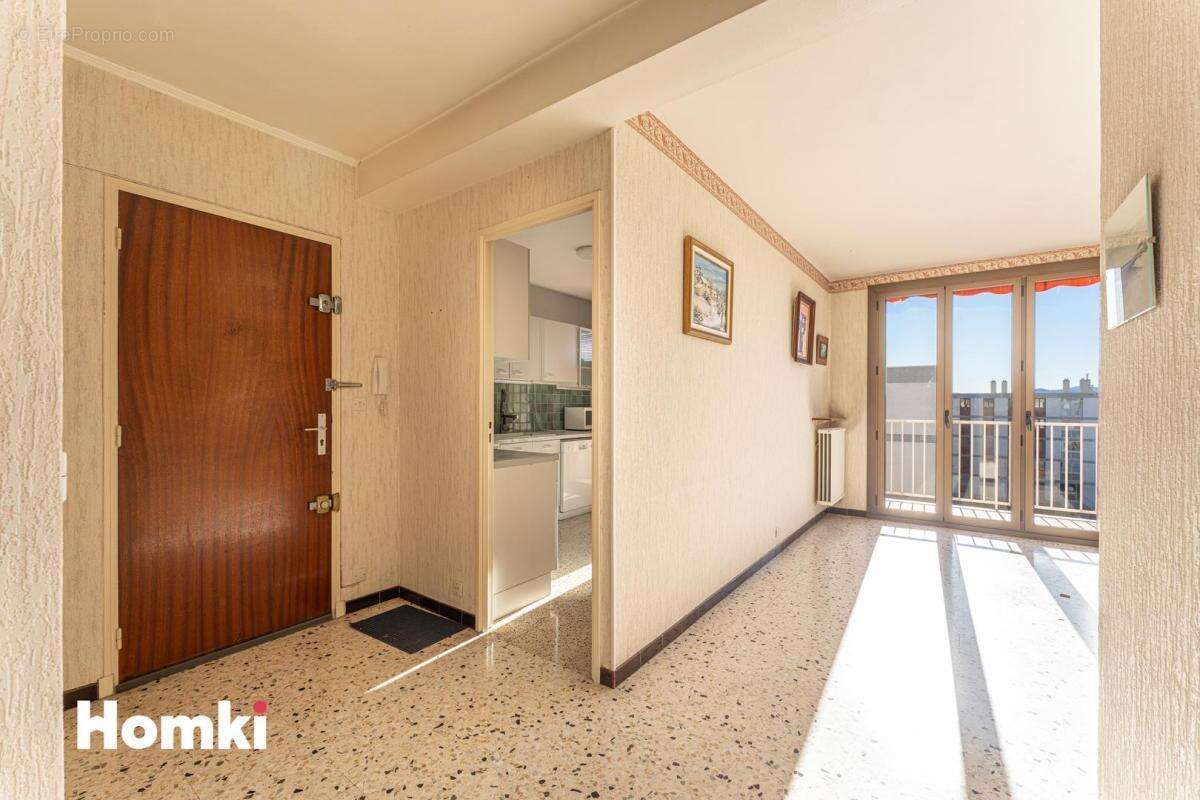 Appartement à MARSEILLE-13E