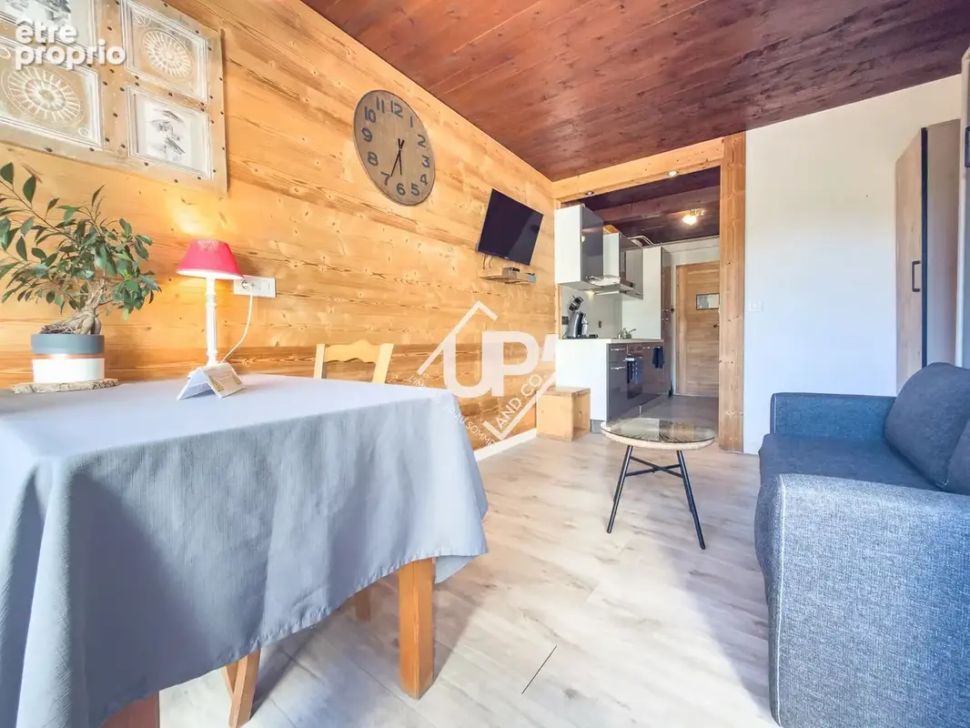 Studio rénové avec balcon plein sud au cœur de la station - La Clusaz - photo 3