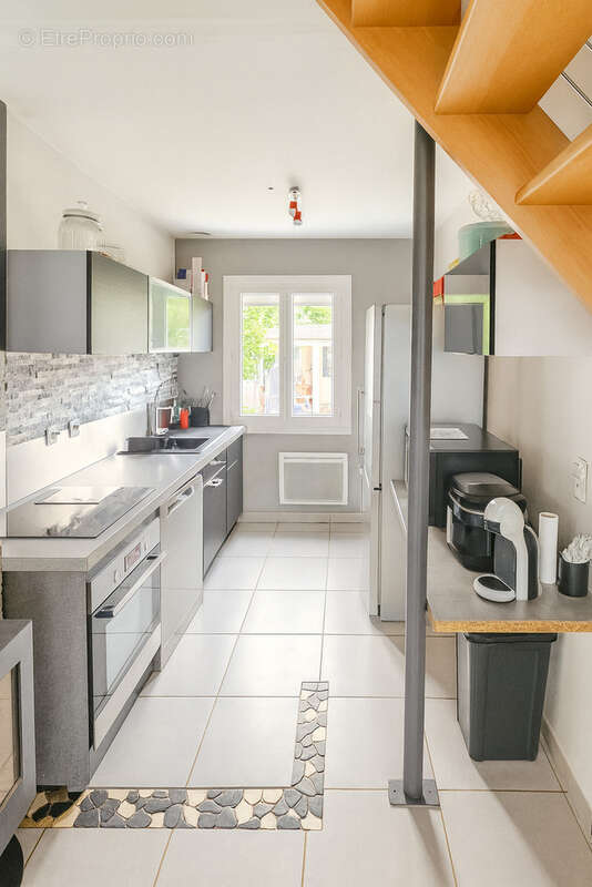 Maison à LE PEAGE-DE-ROUSSILLON