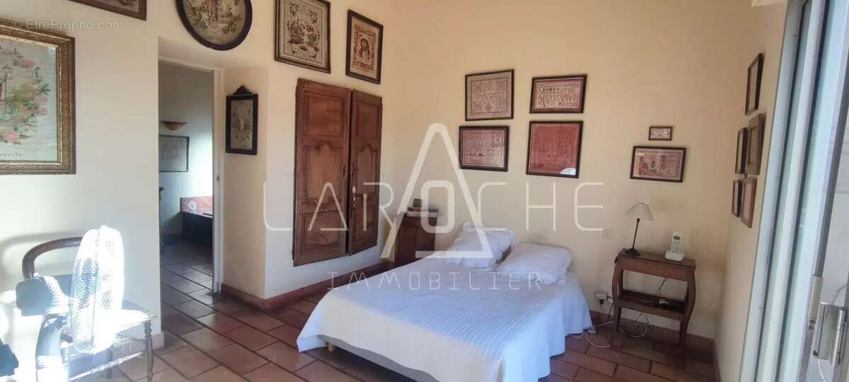 Maison à SAINT-CYPRIEN