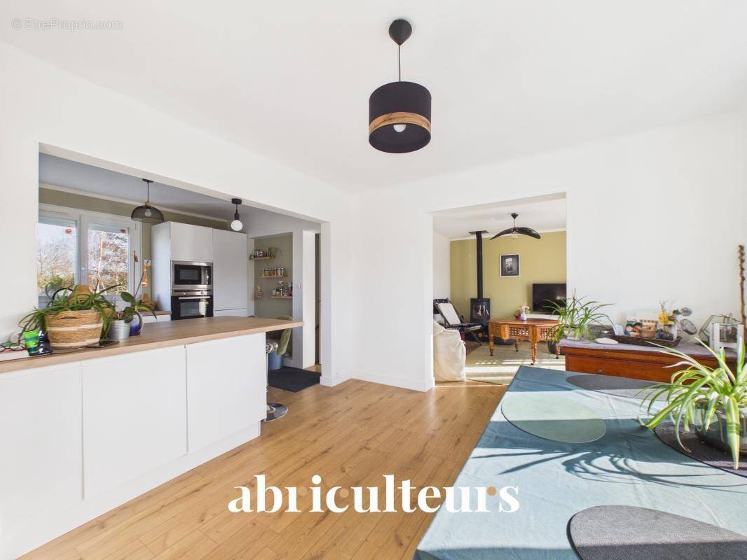 Maison à PONT-SAINT-MARTIN