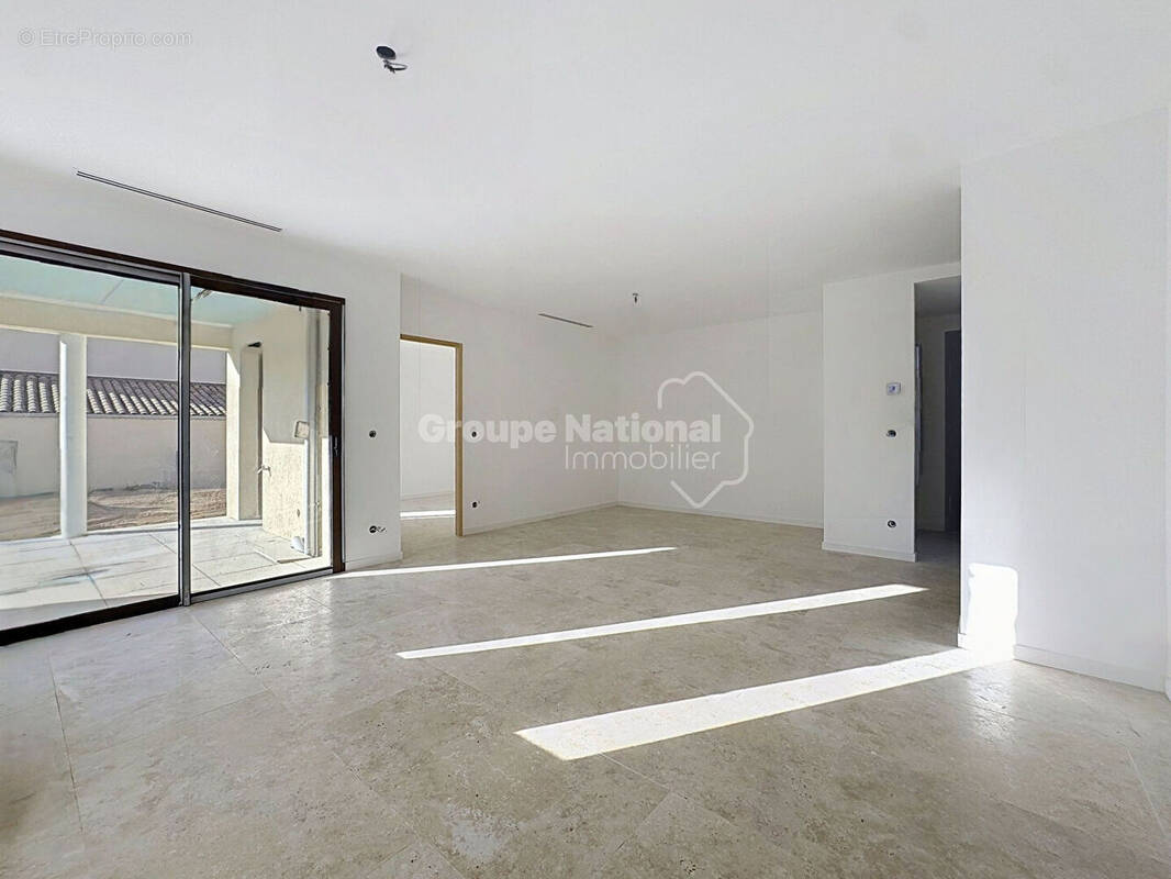 Appartement à TAILLADES