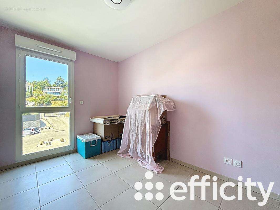 Appartement à VERNAISON