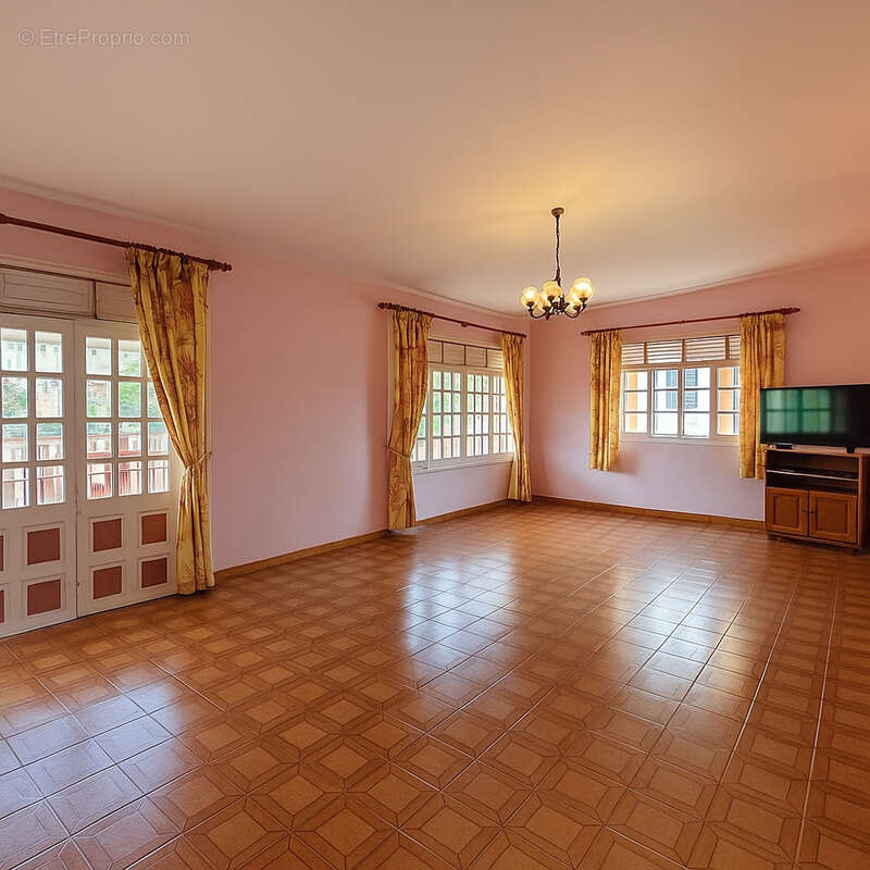 Maison à LE MORNE-ROUGE