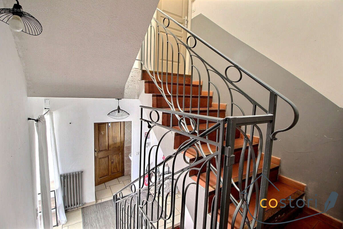 Maison 277 m² à Flayosc  - photo 8