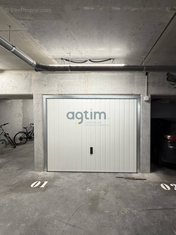 Parking à L'ILE-D'OLONNE