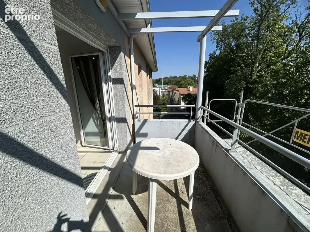 Appartement type 2 45m2 Auch quartier Moulias vendu meublé - photo 8