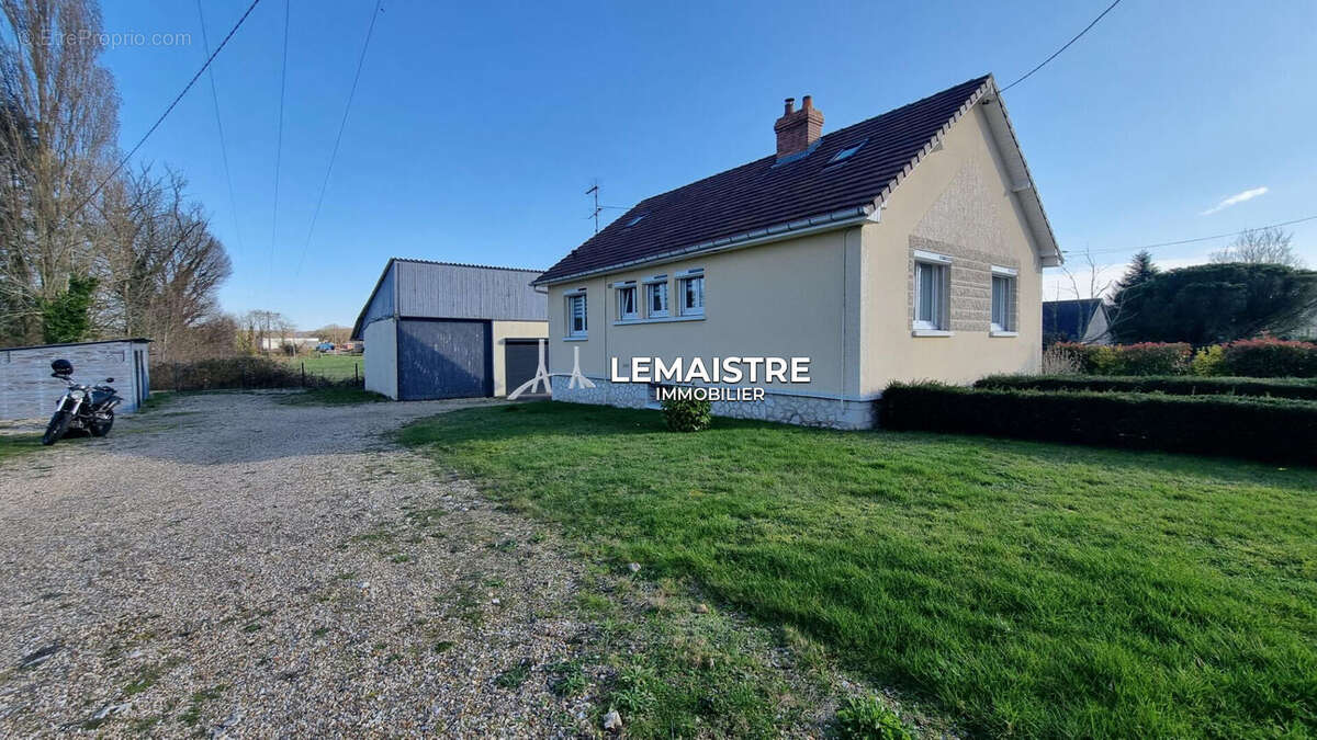 Maison à vendre - Sahurs - 97 m² - 4 chambres - Jardin / Sous-sol complet /  Grande Dépendance - photo 19