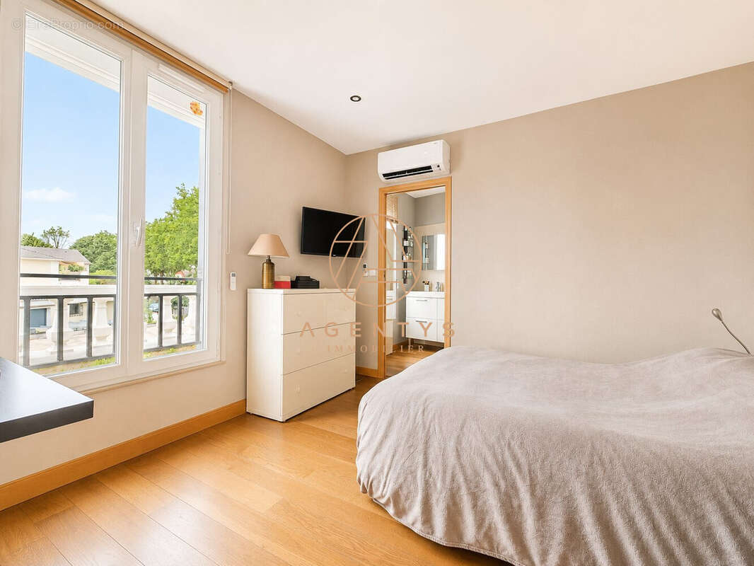 Maison 104 m² à Villiers-Sur-Marne  - photo 7