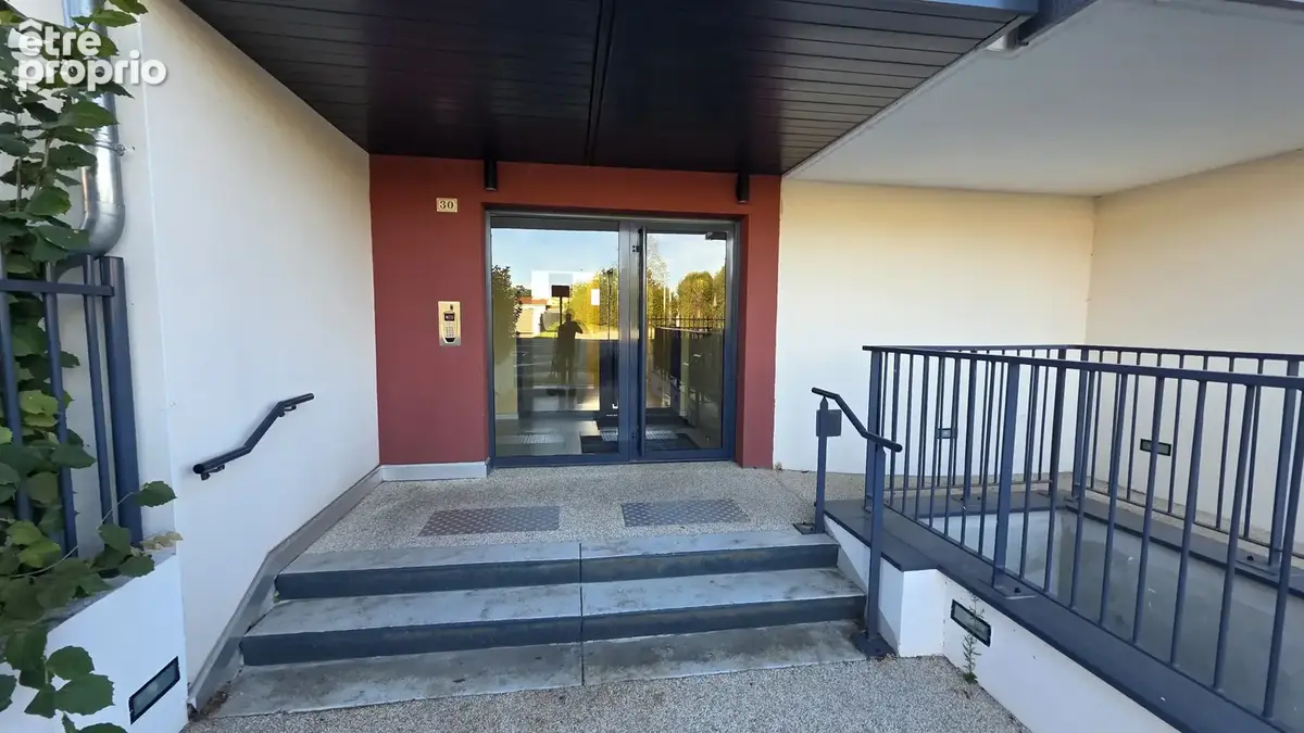 Saint-georges-d’espéranche   appartement 68 m2 avec terrasse et garage - photo 3