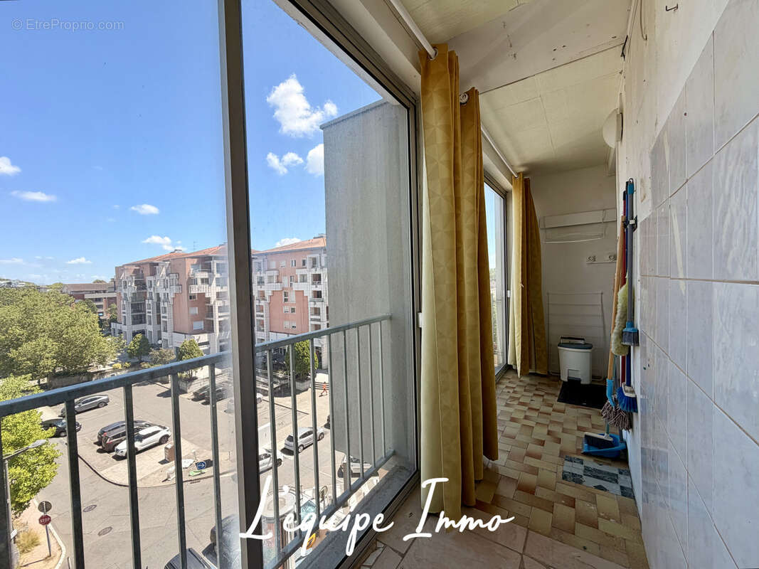 T4 de près de 110m2 - photo 4