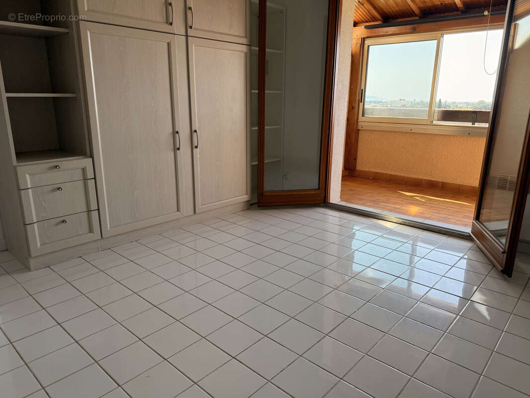 Studio avec vue mer   La Londe-les-Maures - photo 3