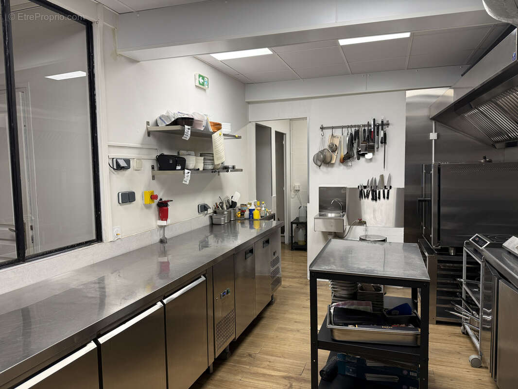 Commerce à CARCASSONNE