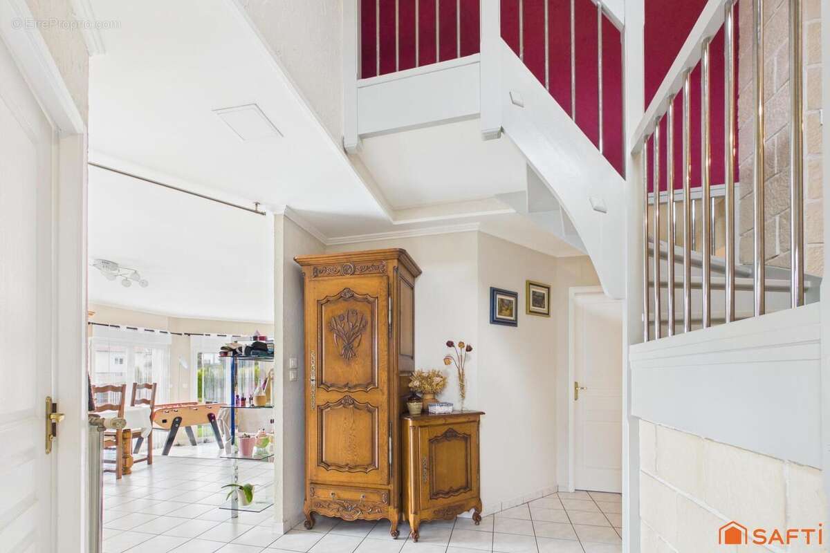 Maison 163 m² à Saint-Ame  - photo 8