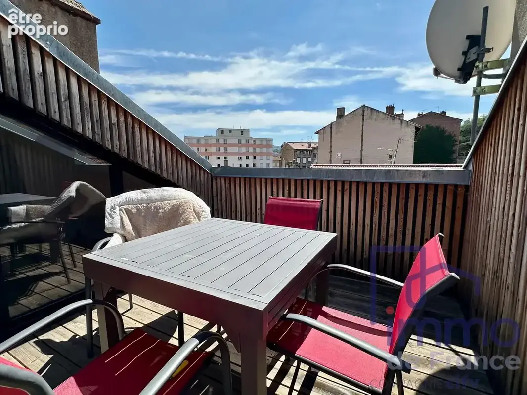 Appartement 117 m² à Saint-Etienne  - photo 8