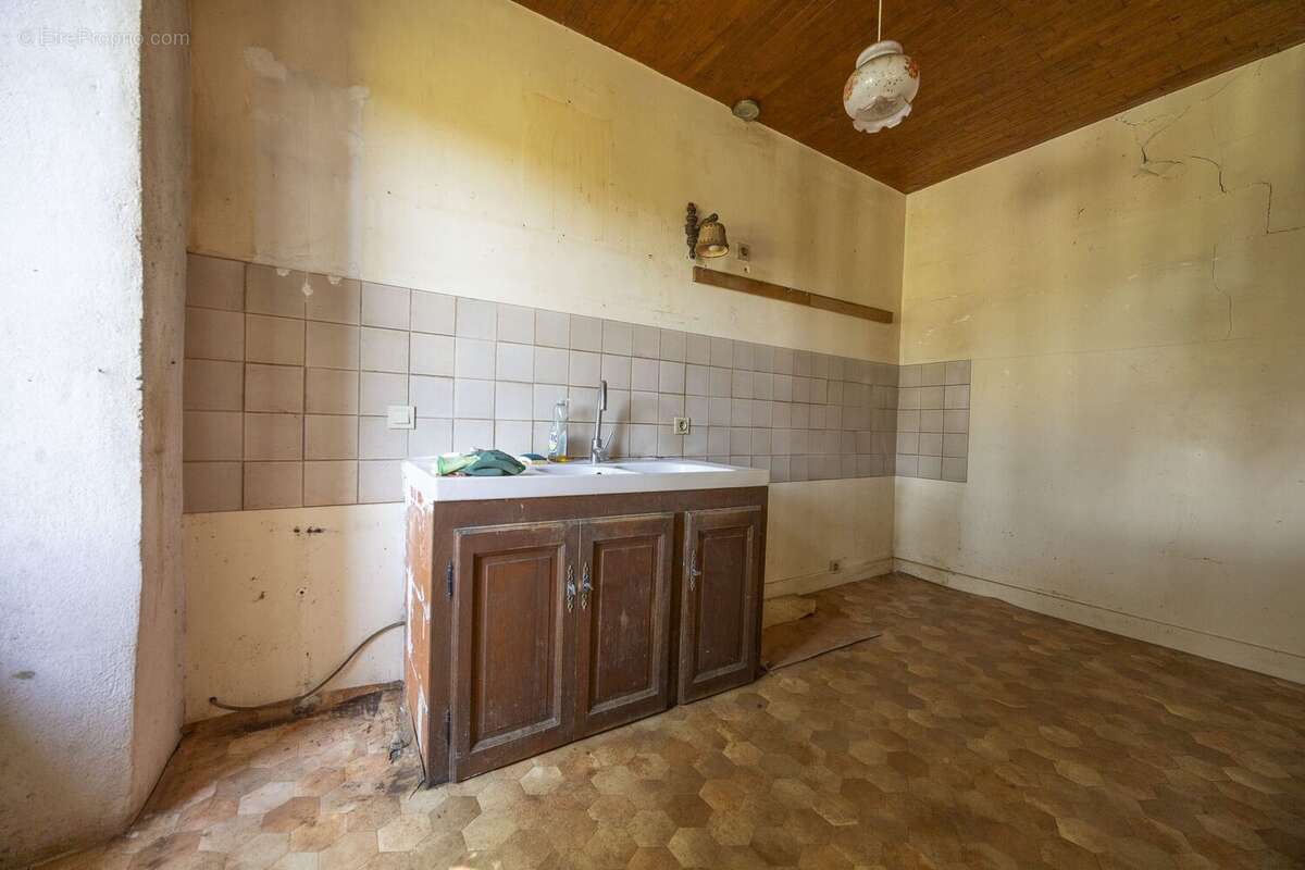 Maison à RILHAC-XAINTRIE