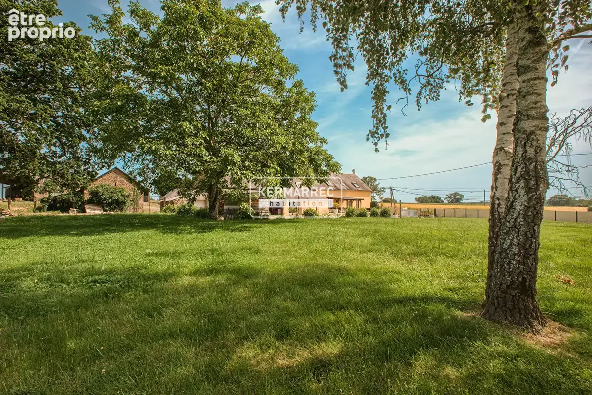 A VENDRE Maison Argentré-Du-Plessis 10 pièce(s) 195 m2 - 324 500  HAI - photo 2