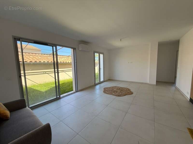 Appartement à LOURMARIN