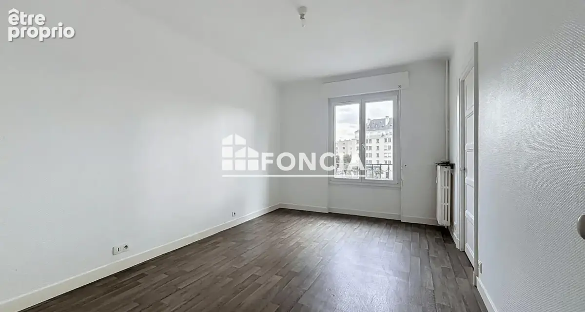 Appartement t5 place de la résistance - garage / ascenseur - photo 8