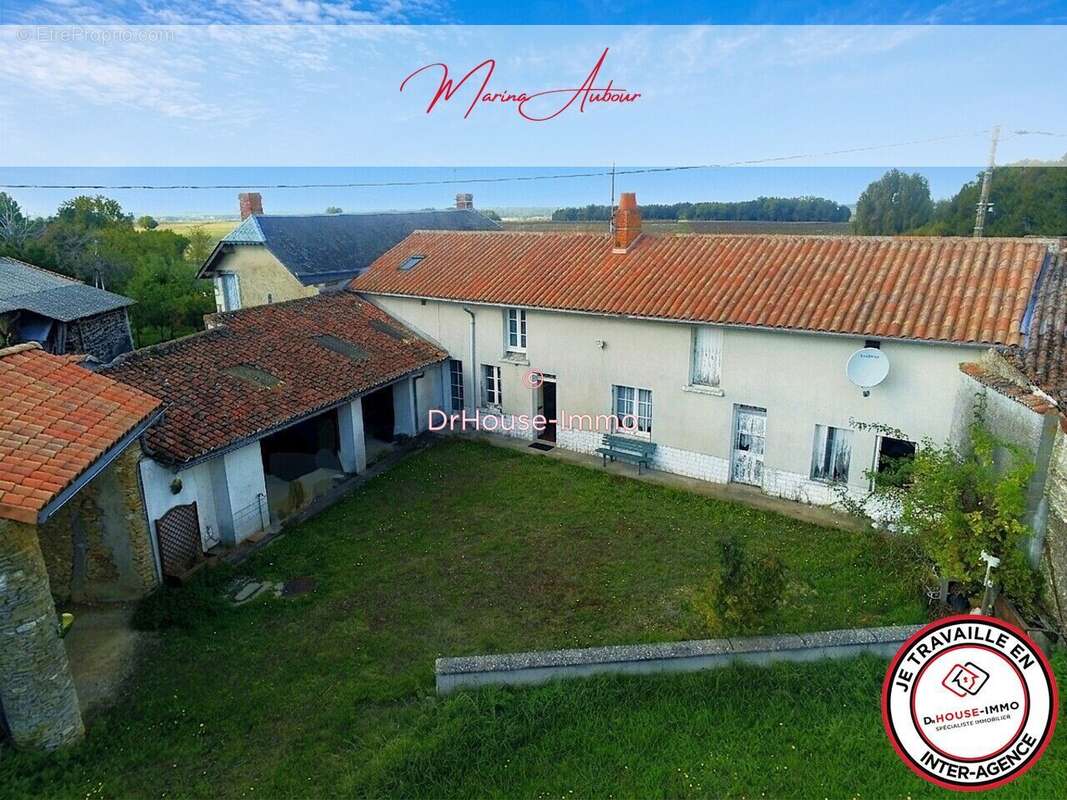 Maison à VERRUE