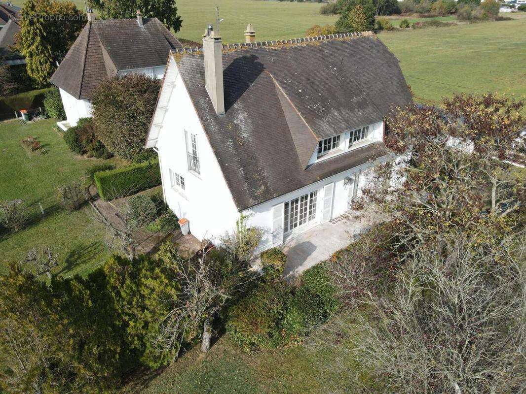 Maison à OISSEL