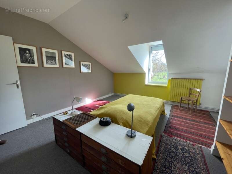 Maison à SAINT-JUNIEN