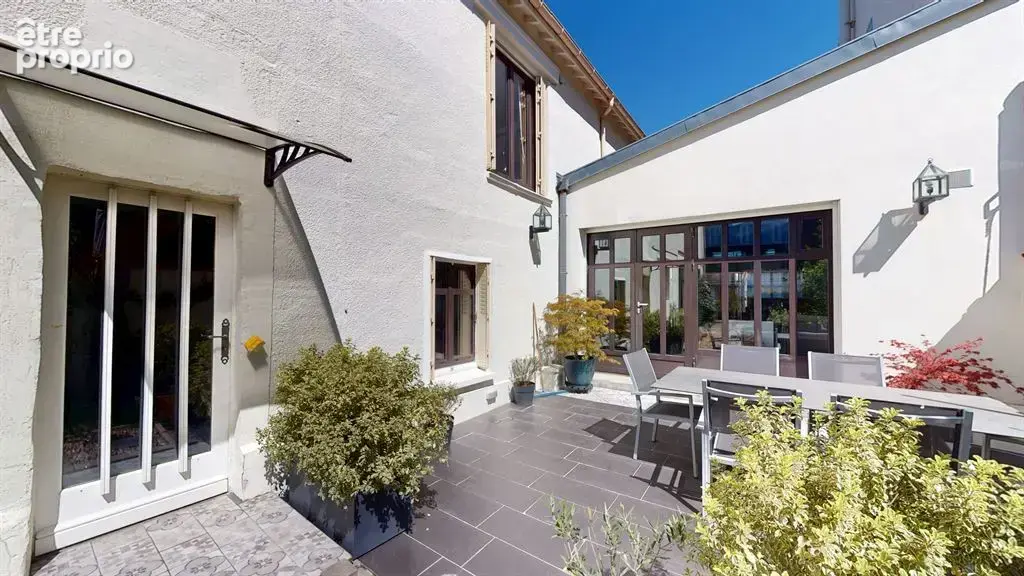 Maison 155 m² à Clamart  - photo 2