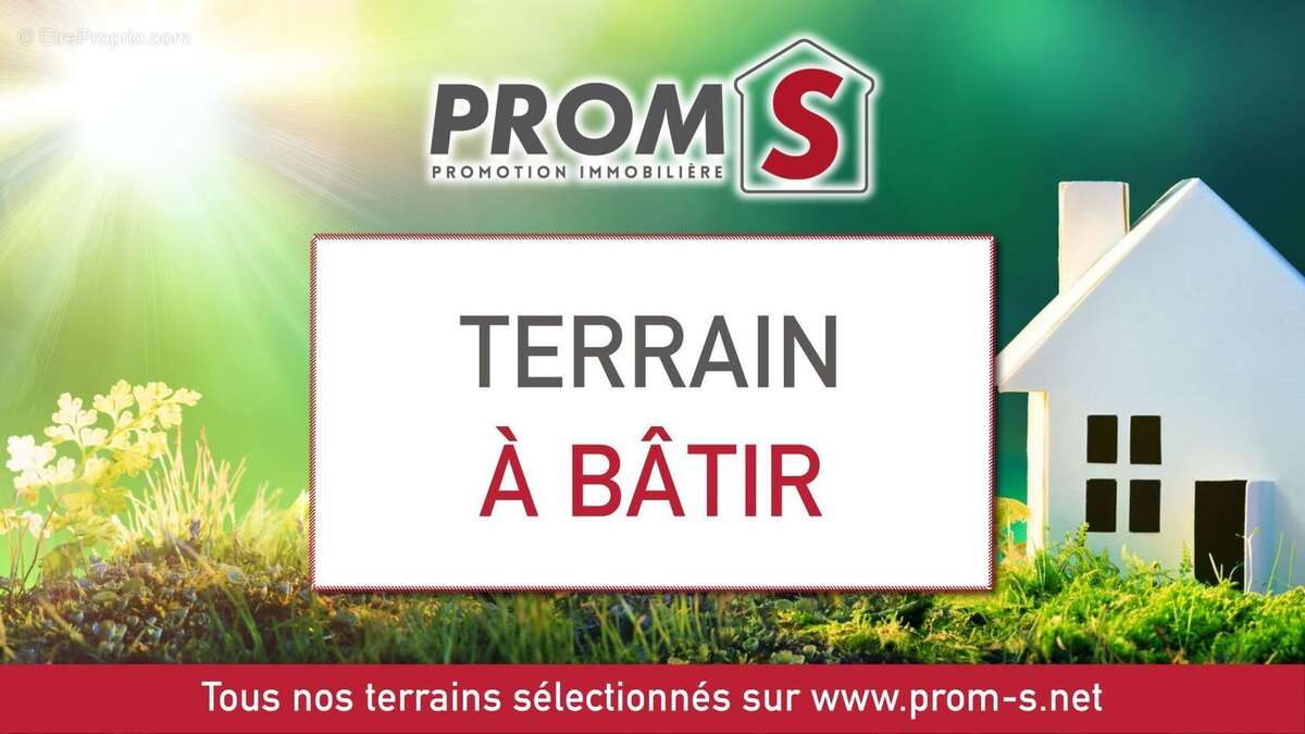 Terrain à SEPTEME
