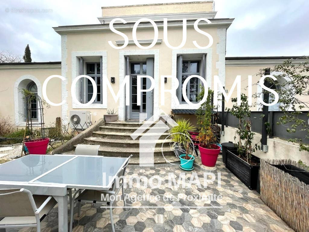 Appartement à LATTES