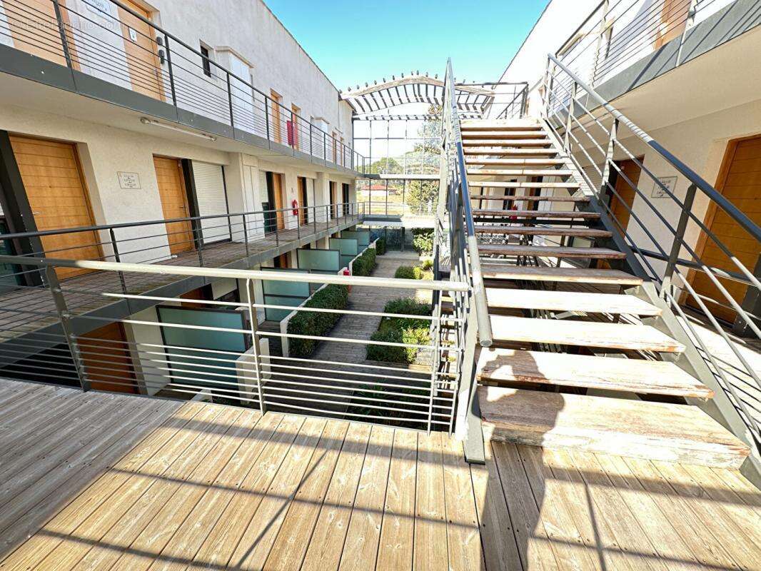 Appartement à EGUILLES