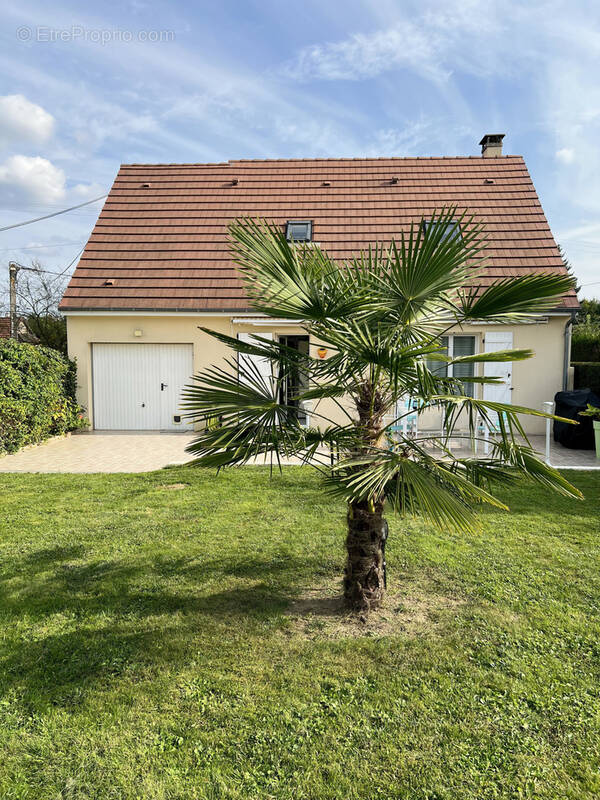 Maison à HANCHES