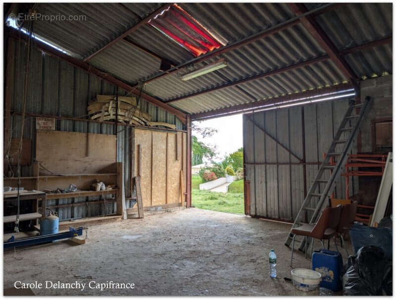 Hangar à aménager en habitation – 150 m² – Terrain 1192 m² – Proche Chemin de Compostelle - photo 6