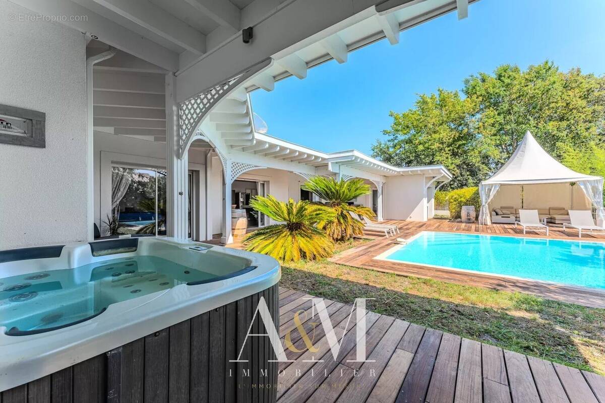 Maison à ANDERNOS-LES-BAINS