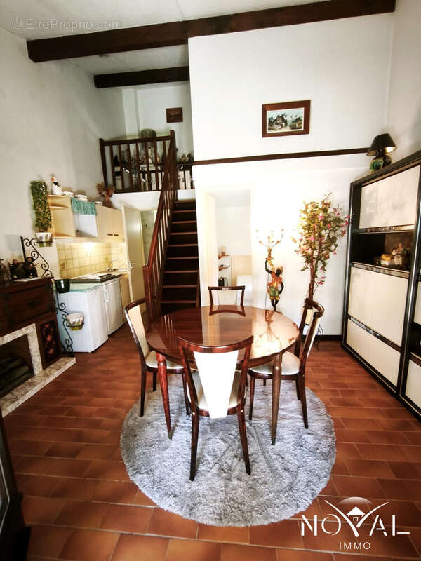 Séjour  - Maison à SAINT-CEZAIRE-SUR-SIAGNE