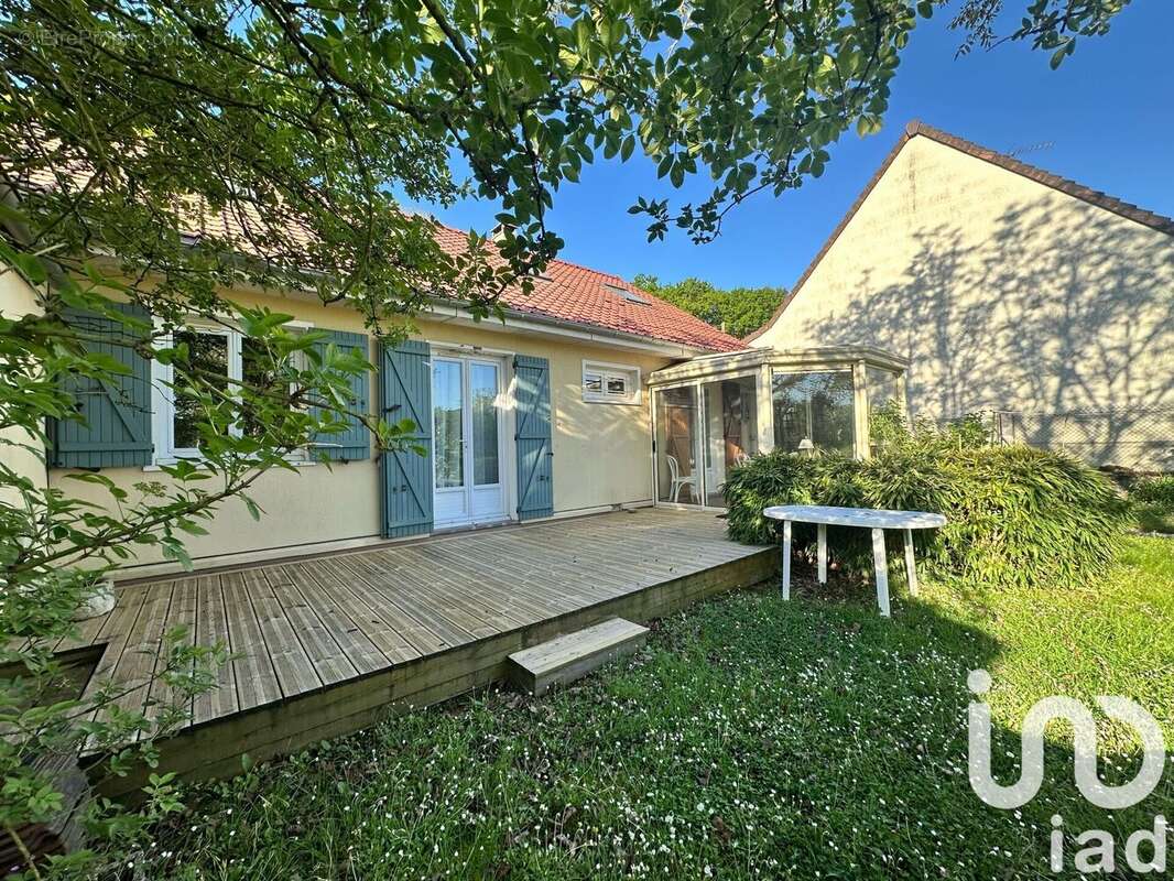 Photo 5 - Maison à THIERS-SUR-THEVE