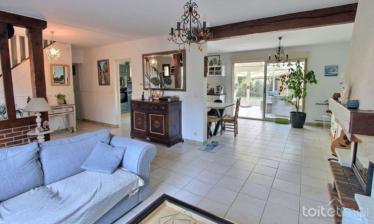 Maison à SAINT-FORGET