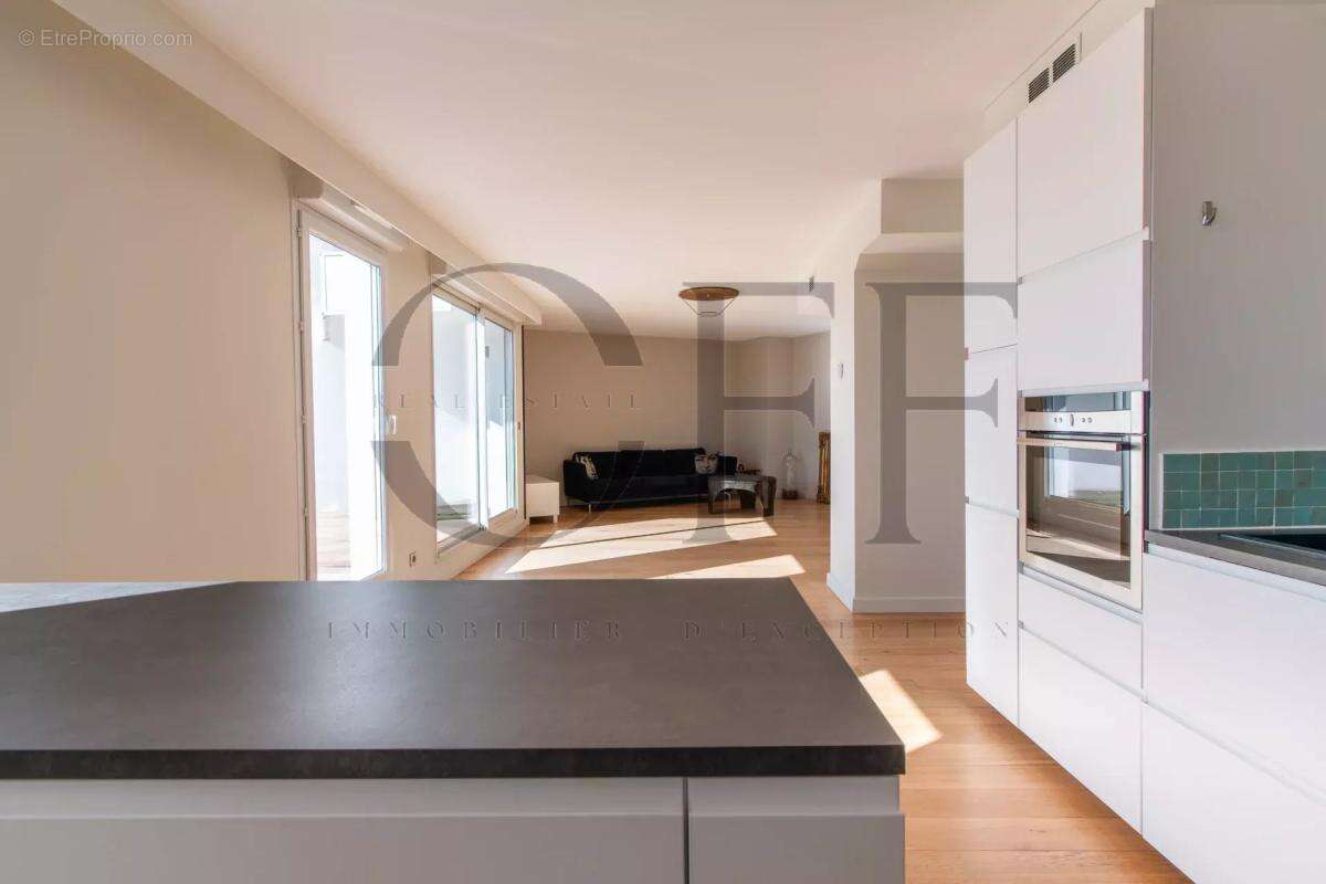 Appartement à MARSEILLE-8E