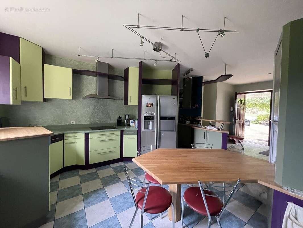 Maison 271 m² à Mayenne  - photo 6