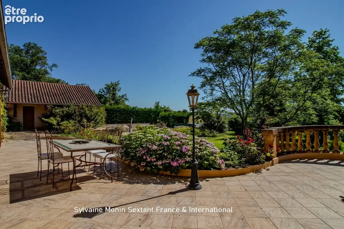 Superbe périgourdine au calme absolu, sans voisins, avec piscine et jardin de charme - photo 5