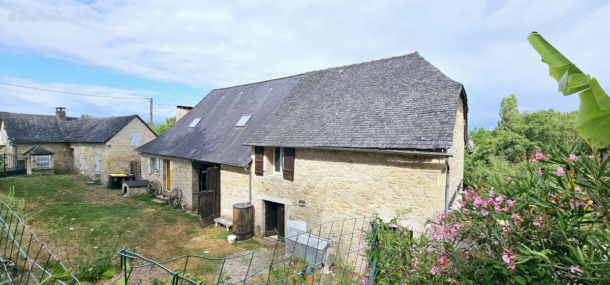 Maison à SEGONZAC