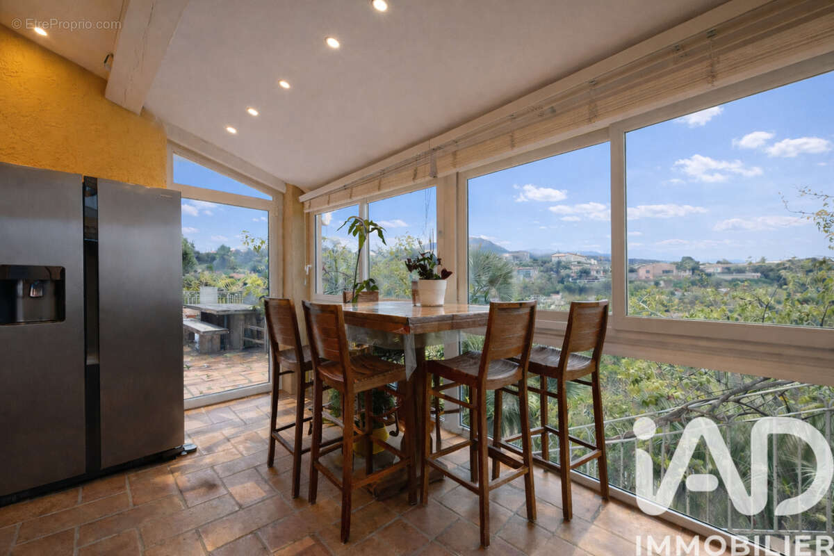 Photo 7 - Maison à COLOMARS