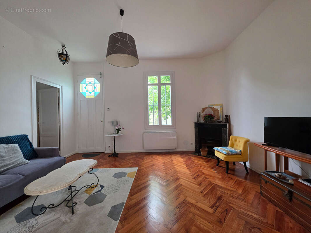 Appartement T3 de 99 m² avec jardin  ? Stationnement 2 véhicules - photo 5