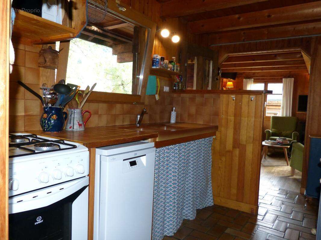 Maison à NANCY-SUR-CLUSES