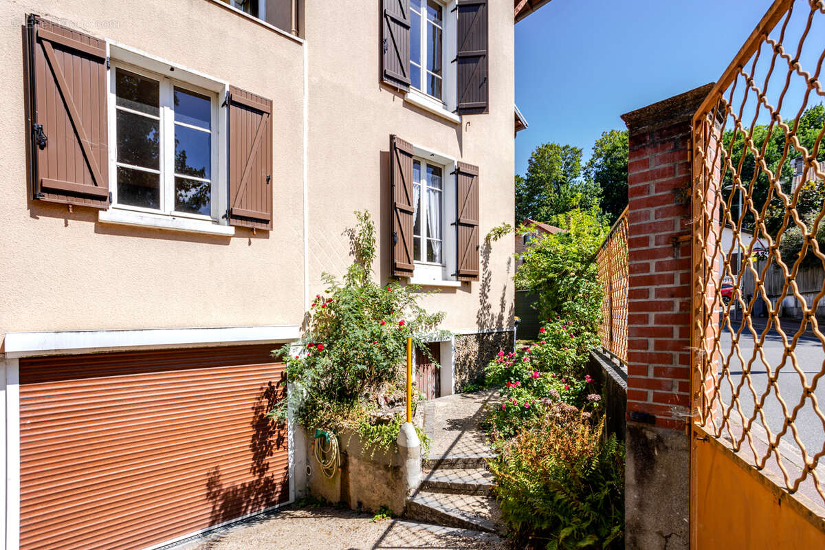 Maison de ville 5 pièces avec garage - photo 11