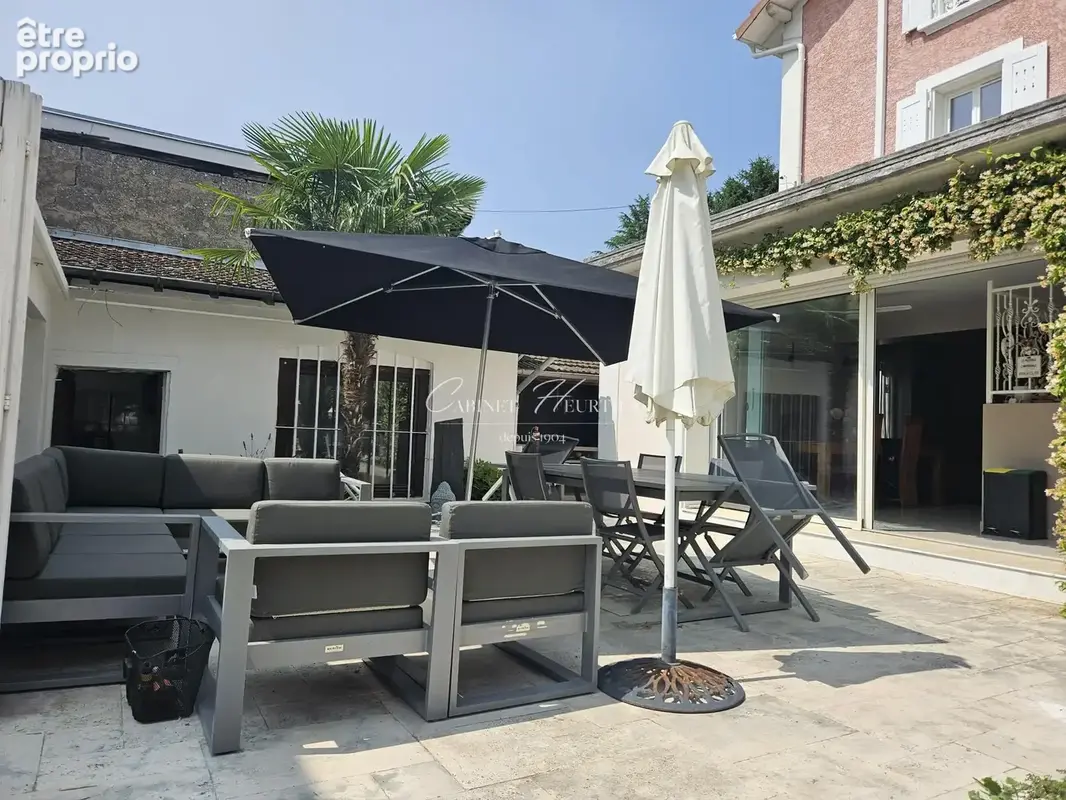 Maison 9 pièces 224 m² à vendre à Villard-Bonnot (38190) - photo 6