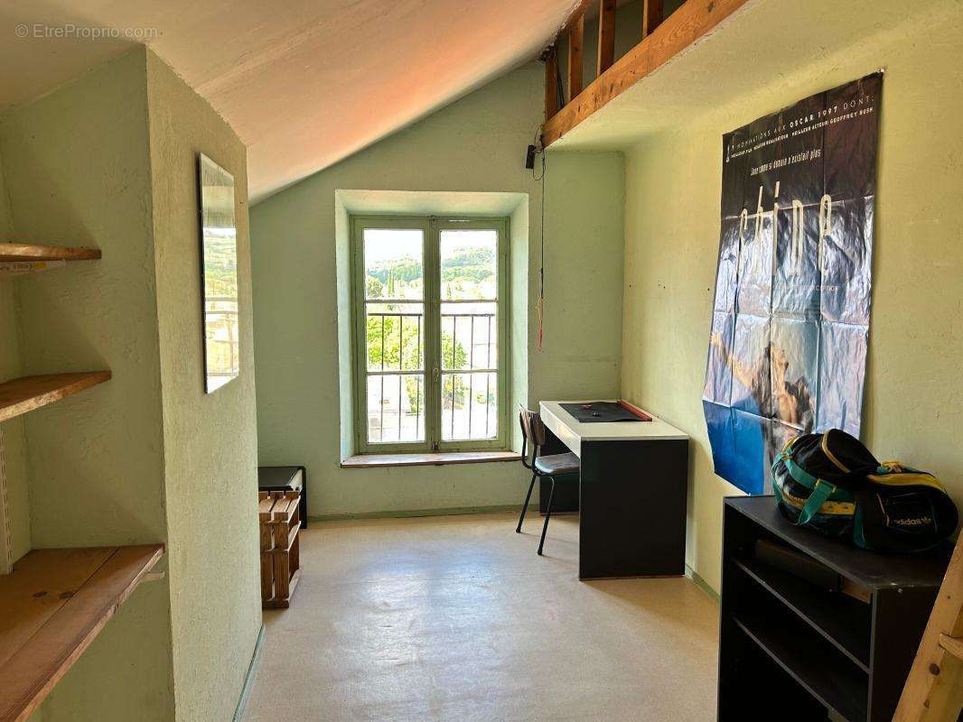 Appartement à NYONS